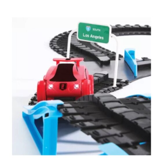 FAO Schwarz Vehicle Playset with DIY Track - Picture 4 of 6